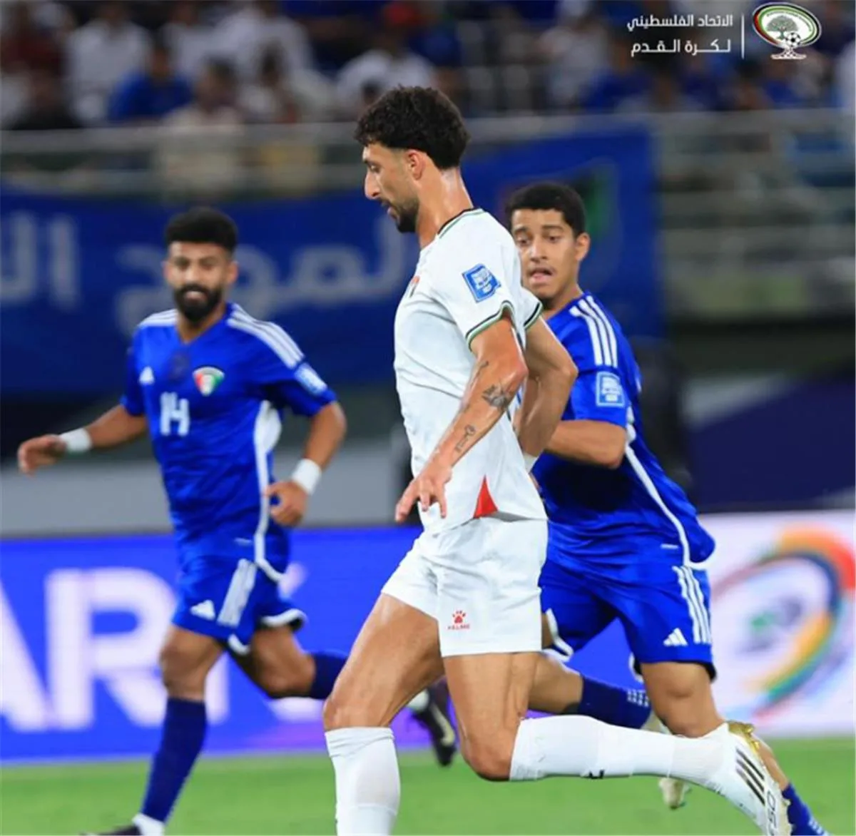 فيديو | وسام أبو علي يقود منتخب فلسطين لتحقيق الفوز على الكويت بهدفين في تصفيات كأس العالم فيديو | وسام أبو علي يقود منتخب فلسطين لتحقيق الفوز على الكويت بهدفين في تصفيات كأس العالم