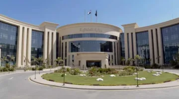 فيديو يسجل لحظة تعرض حراس لإطلاق نار في القاهرة