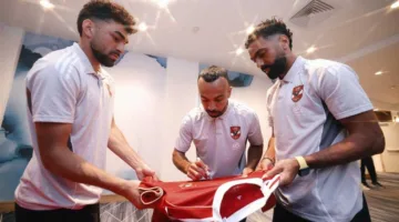 «فيفا» يتلقى توقيعات نجوم الأهلي
