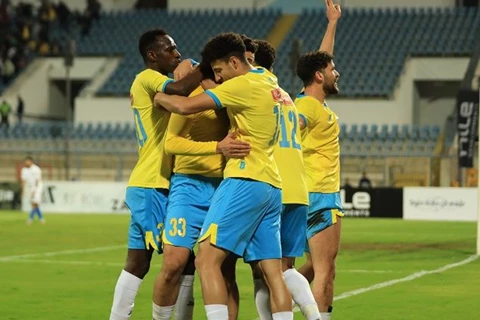 فيفا يعطل تسجيل الإسماعيلي لفترتين إضافيتين فيفا يعطل تسجيل الإسماعيلي لفترتين إضافيتين