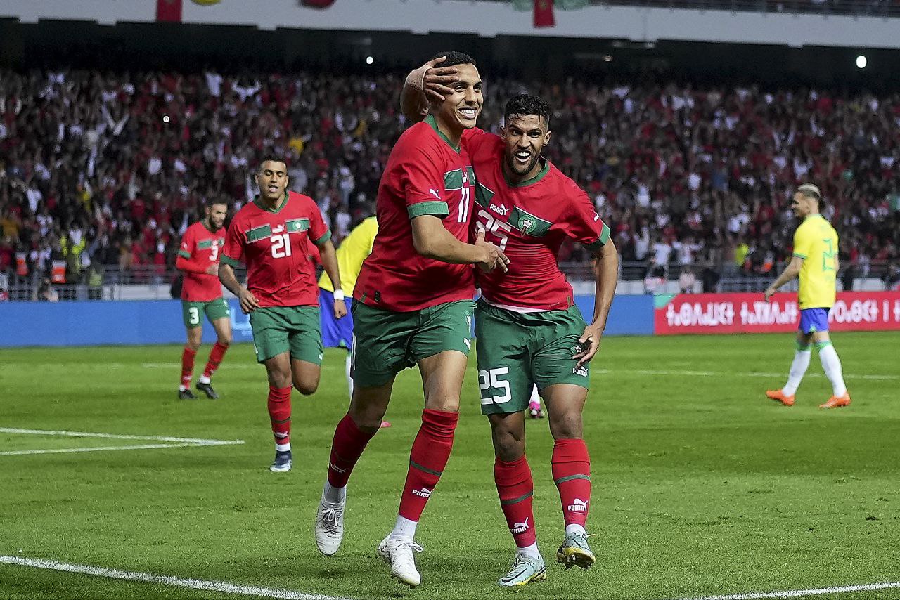 فيورنتينا في حيرة بخصوص عبد الحميد صابيري: هل يجب بيعه أم إعارته؟ فيورنتينا في حيرة بخصوص عبد الحميد صابيري: هل يجب بيعه أم إعارته؟