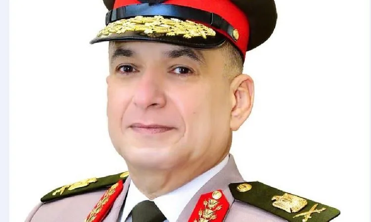 قائد “الدفاع الجوي”: نعمل على حماية أجواء مصر على مدار الساعة ضد أي تهديد.