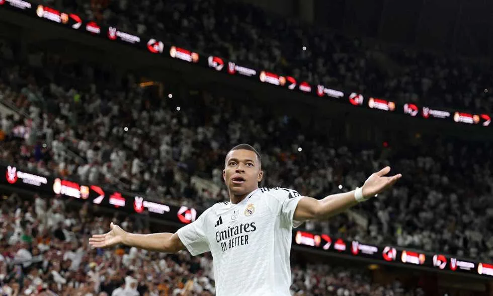 قائمة ريال مدريد – غياب مبابي وكارباخال عن مباراة باتشوكا قائمة ريال مدريد – غياب مبابي وكارباخال عن مباراة باتشوكا