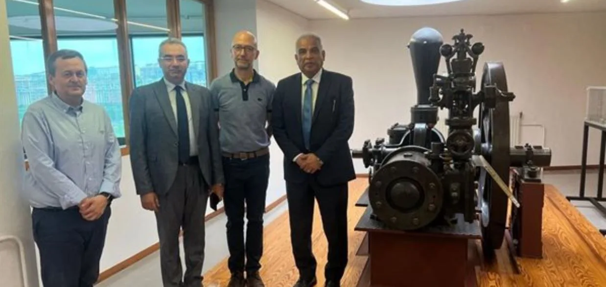 وفد من جامعة طنطا يزور طلابها في جامعة كانتابريا بإسبانيا