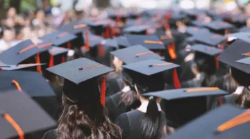 قبل اتخاذ قرارك بشأن الجامعة: 10 كليات مشهورة تعاني من ارتفاع معدل البطالة بين خريجيها
