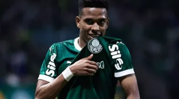 قبل اللقاء مع الأهلي: ماذا قدم إستيفاو، نجم مباراة بالميراس وبورتو في كأس العالم للأندية؟