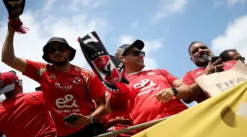 قبل مباراة الأهلي.. إعلامي يُوجه تنبيهات للجماهير لهذا السبب