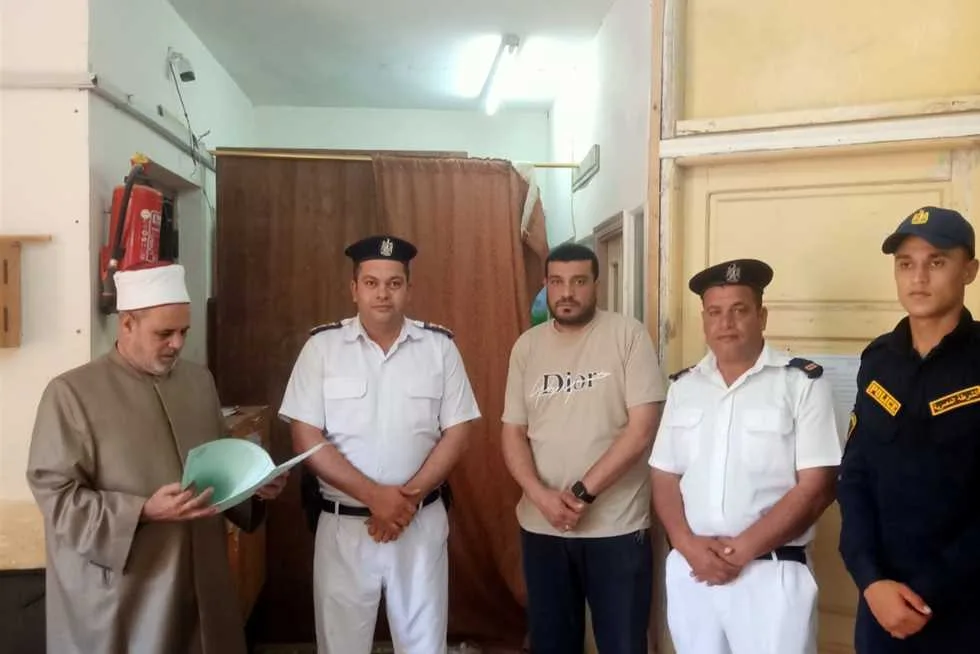 قرار مهم من رئيس “أزهر مطروح” حول امتحانات الثانوية الأزهرية (التفاصيل) قرار مهم من رئيس “أزهر مطروح” حول امتحانات الثانوية الأزهرية (التفاصيل)