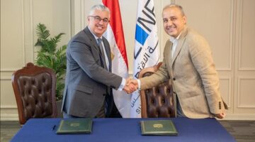 قناة السويس الاقتصادية توقع اتفاقية مع شركة «أورسا- UR-SA» التركية للت textiles الصناعية.