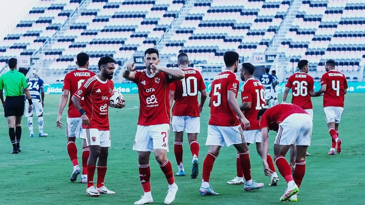 كأس العالم للأندية: الأهلي يسيطر وبالميراس يهدد في أول 30 دقيقة كأس العالم للأندية: الأهلي يسيطر وبالميراس يهدد في أول 30 دقيقة