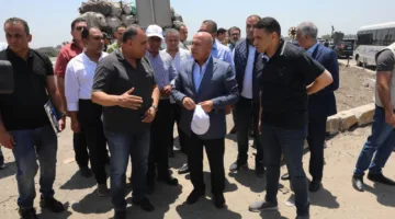 كامل الوزير يجري جولة تفقدية على الطريق الدائري الإقليمي ويشرف على صيانة المرحلة الأولى من المشروع