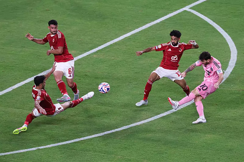 “كانوا يتوقعون الفوز”.. المعتصم سالم يكشف سبب تعادل الأهلي مع إنتر ميامي “كانوا يتوقعون الفوز”.. المعتصم سالم يكشف سبب تعادل الأهلي مع إنتر ميامي