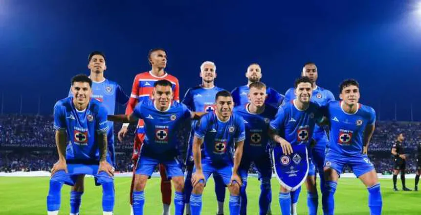 كروز آزول المكسيكي يتوج بكأس أبطال كونكاكاف ويتأهل للبطولة الدولية. كروز آزول المكسيكي يتوج بكأس أبطال كونكاكاف ويتأهل للبطولة الدولية.