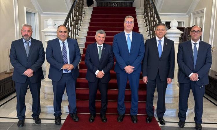 كريم بدوي يناقش مع وزير الطاقة القبرصي إمكانية ربط حقول الغاز القبرصية بمصر كريم بدوي يناقش مع وزير الطاقة القبرصي إمكانية ربط حقول الغاز القبرصية بمصر