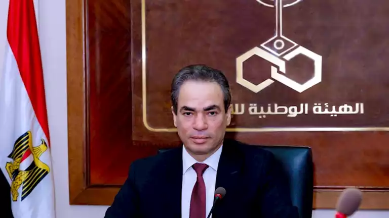 كنت من أوائل الذين التقوا به: المسلماني يروي تفاصيل أولى لقاءاته بنجيب محفوظ. كنت من أوائل الذين التقوا به: المسلماني يروي تفاصيل أولى لقاءاته بنجيب محفوظ.