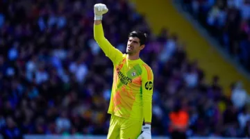 كورتوا: لم أقصد توجيه انتقاد لأنشيلوتي.. وآمل الاعتزال في ريال مدريد
