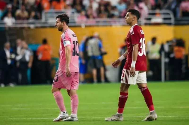 كوكا: الأهلي مستعد لمواجهة بالميراس.. والفروق بين الأندية في كأس العالم قليلة. كوكا: الأهلي مستعد لمواجهة بالميراس.. والفروق بين الأندية في كأس العالم قليلة.