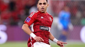 كوكا يتخلف عن تدريبات الأهلي… وقرار سريع لتحديد مصيره النهائي