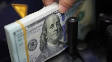 كيف تغير سعر الدولار مقابل الجنيه في أول يوم عمل بعد عيد الأضحى؟