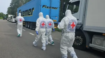كييف تستعيد جثامين 1212 جنديًا أوكرانيًا مقابل 27 جنديًا روسيًا في صفقة تبادل.