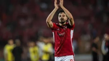 “لا أستطيع اللعب تحت ضغط مرة أخرى”.. أكرم توفيق يوضح تفاصيل مغادرته للأهلي.
