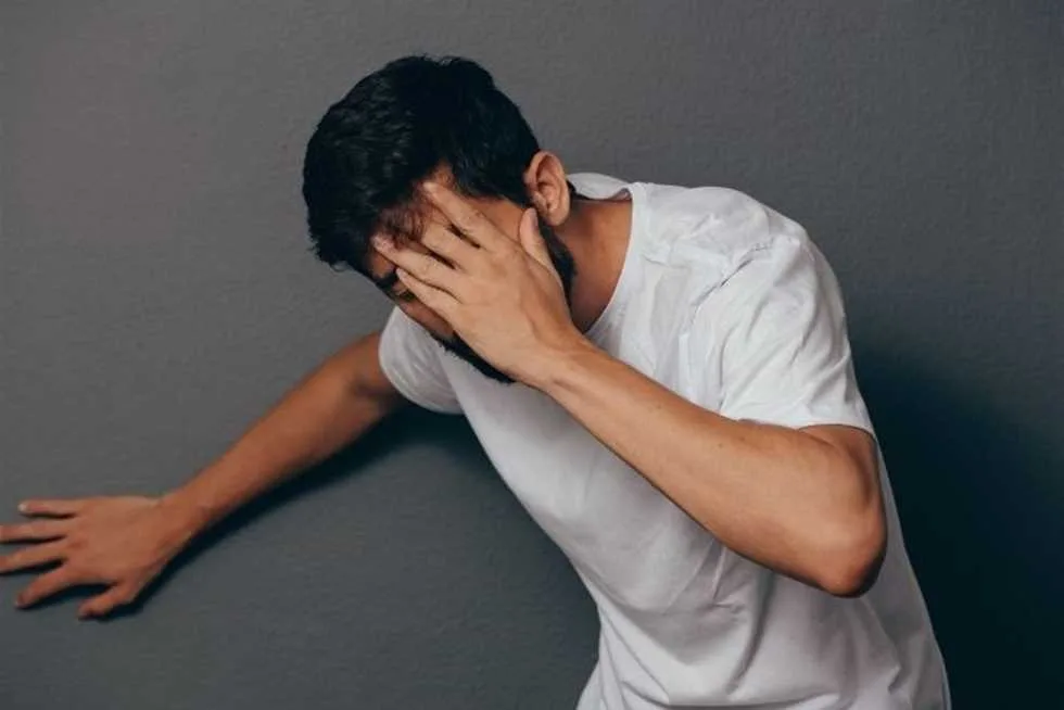 لا تستهين بها.. 4 أسباب وراء الإحساس بالدوار لا تستهين بها.. 4 أسباب وراء الإحساس بالدوار