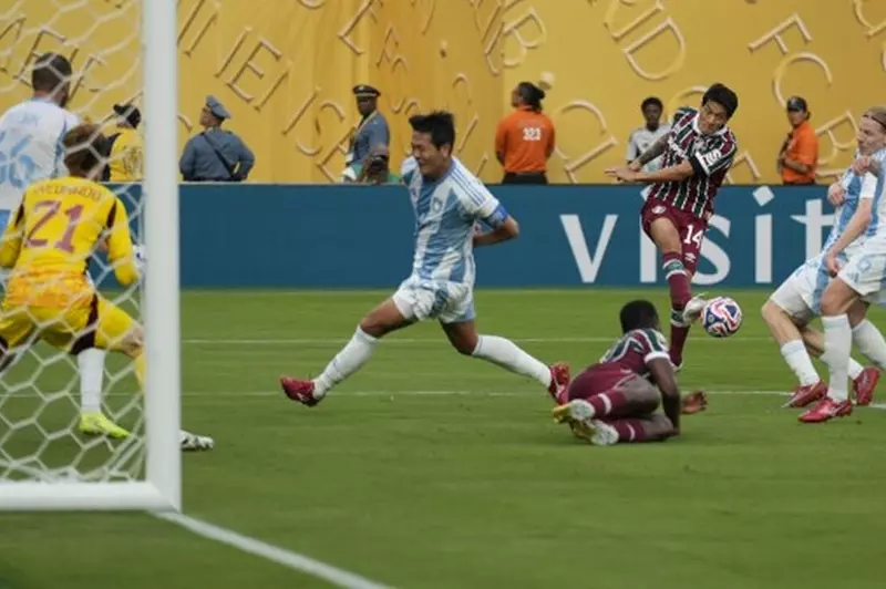 لاعب أولسان بعد الخروج من كأس العالم للأندية: الأمور التي حدثت خارج إرادتنا لاعب أولسان بعد الخروج من كأس العالم للأندية: الأمور التي حدثت خارج إرادتنا
