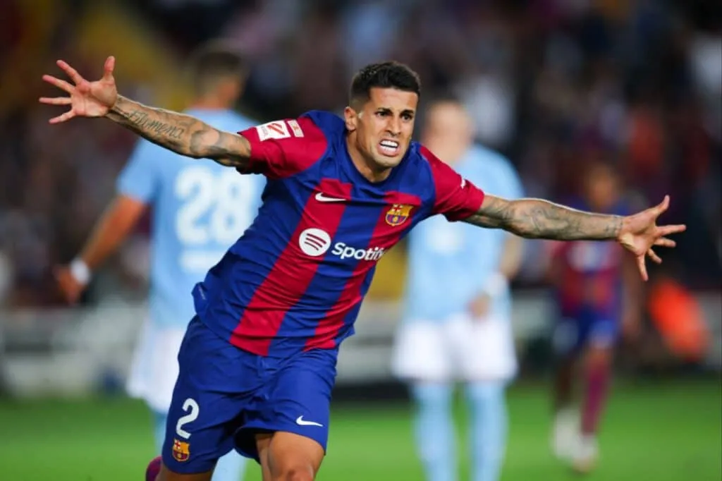 لاعب الهلال مطروح للتعاقد مع برشلونة في الصيف
