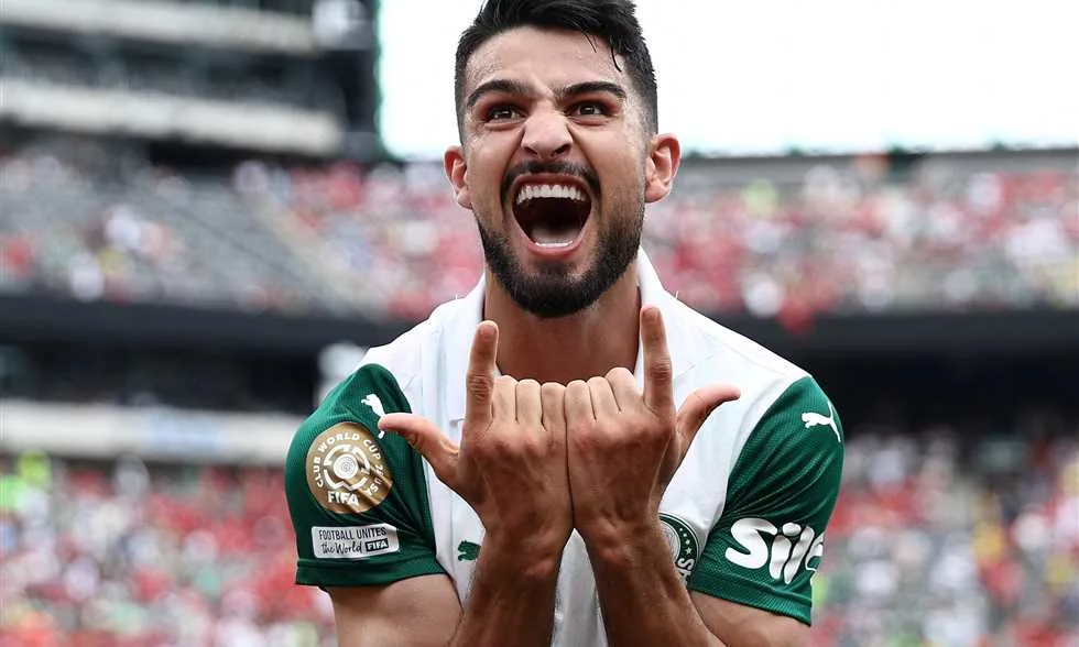 لاعب بالميراس: حققت أحد أحلامي المهنية