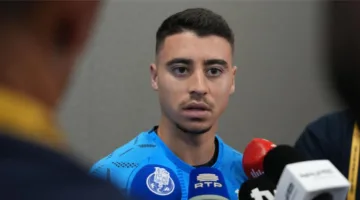 لاعب بورتو قبيل مباراة الأهلي: لدينا روح التنين وسنبذل قصارى جهدنا بكرامة