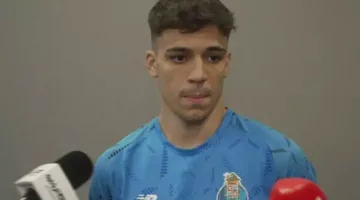 لاعب بورتو: مواجهة الأهلي ستكون تحديًا كبيرًا، المباراة لن تكون سهلة.