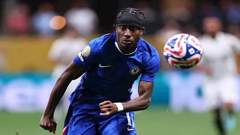 لاعب تشيلسي يشارك في حدث بعد ساعات من انطلاق كأس العالم للأندية لاعب تشيلسي يشارك في حدث بعد ساعات من انطلاق كأس العالم للأندية