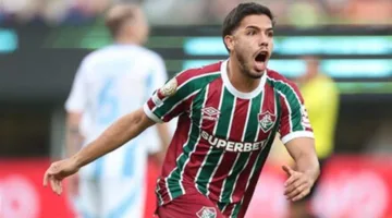 لاعب فلومينينسي: بطولة الأندية العالمية فرصة لتسليط الضوء على مستوى الدوري البرازيلي