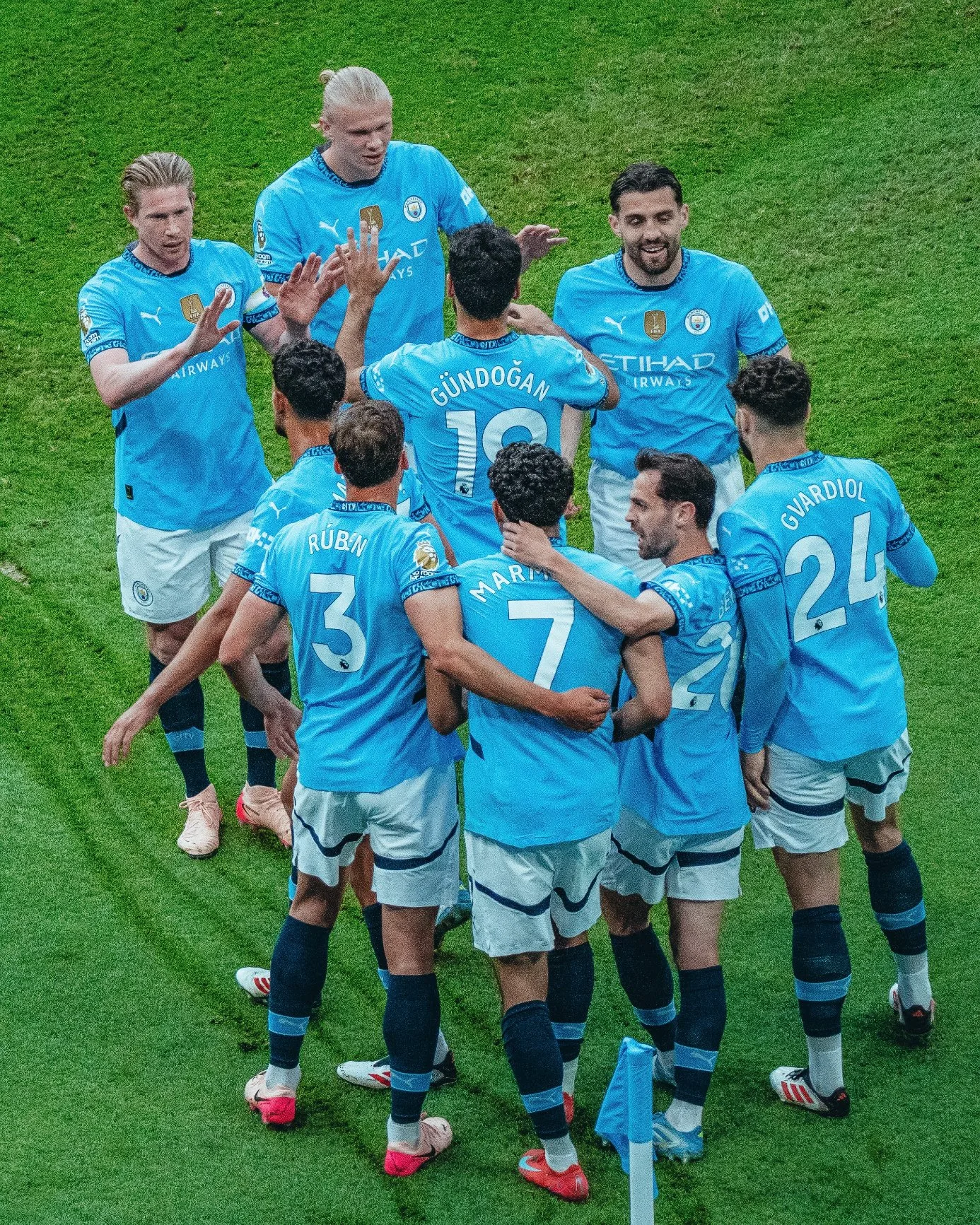 لاعب مانشستر سيتي: مواجهتنا الأولى في كأس العالم للأندية ضد الوداد هي الأكثر أهمية. لاعب مانشستر سيتي: مواجهتنا الأولى في كأس العالم للأندية ضد الوداد هي الأكثر أهمية.