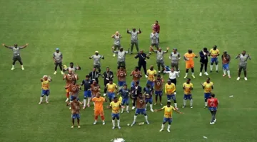 لاعبو صن داونز يجذبون الأنظار في بطولة كأس العالم للأندية
