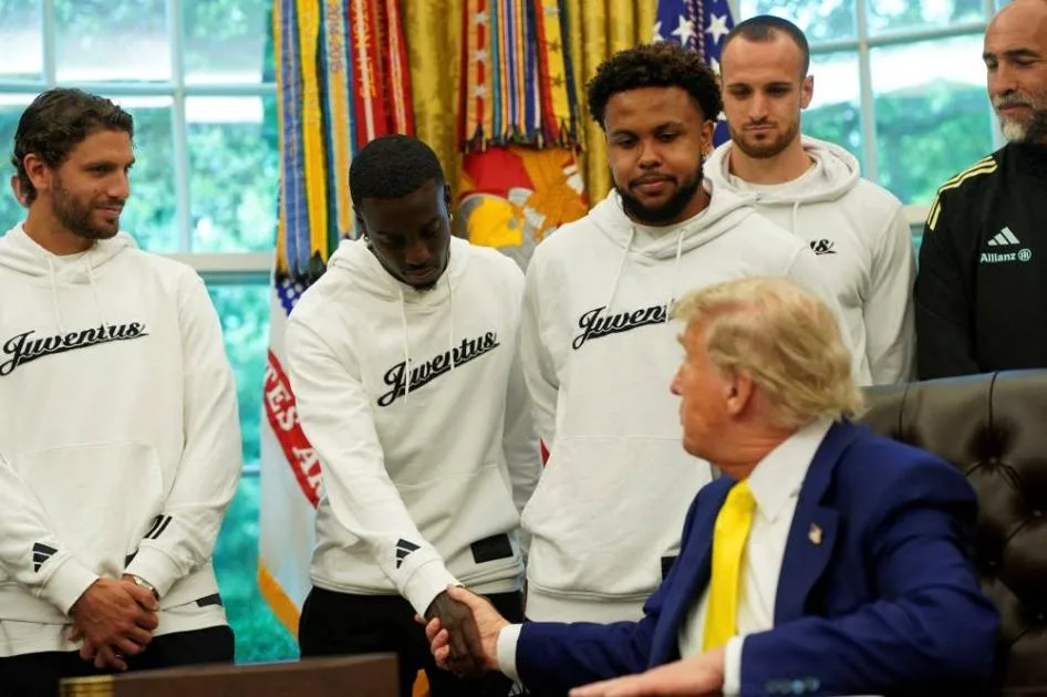 لاعبو يوفنتوس يعبرون عن عدم رضاهم عن مباراة البيت الأبيض لاعبو يوفنتوس يعبرون عن عدم رضاهم عن مباراة البيت الأبيض
