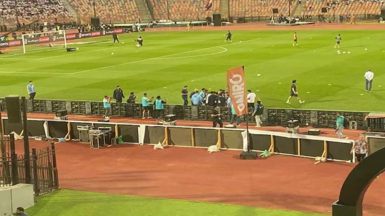 لاعبي الزمالك وبيراميدز يتناولون وجبة الإفطار قبل بدء مباراة نهائي الكأس. لاعبي الزمالك وبيراميدز يتناولون وجبة الإفطار قبل بدء مباراة نهائي الكأس.