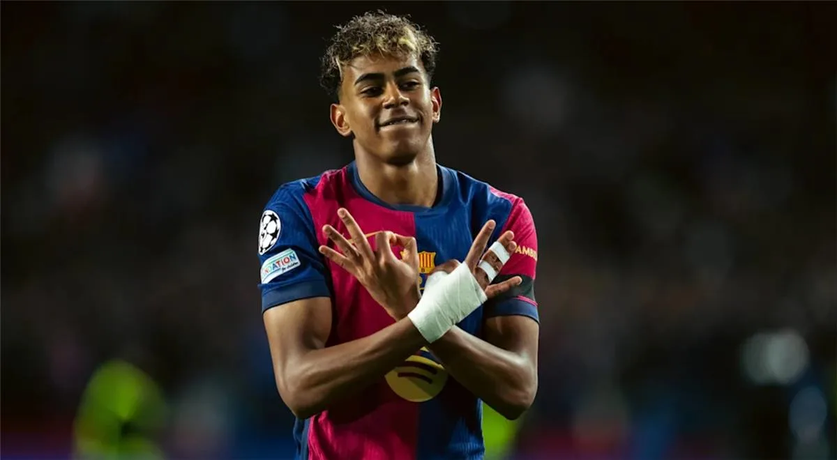 لامين يامال يتجاهل هانز فليك ويختار أبرز اللاعبين والمدرب في دوري أبطال أوروبا لامين يامال يتجاهل هانز فليك ويختار أبرز اللاعبين والمدرب في دوري أبطال أوروبا