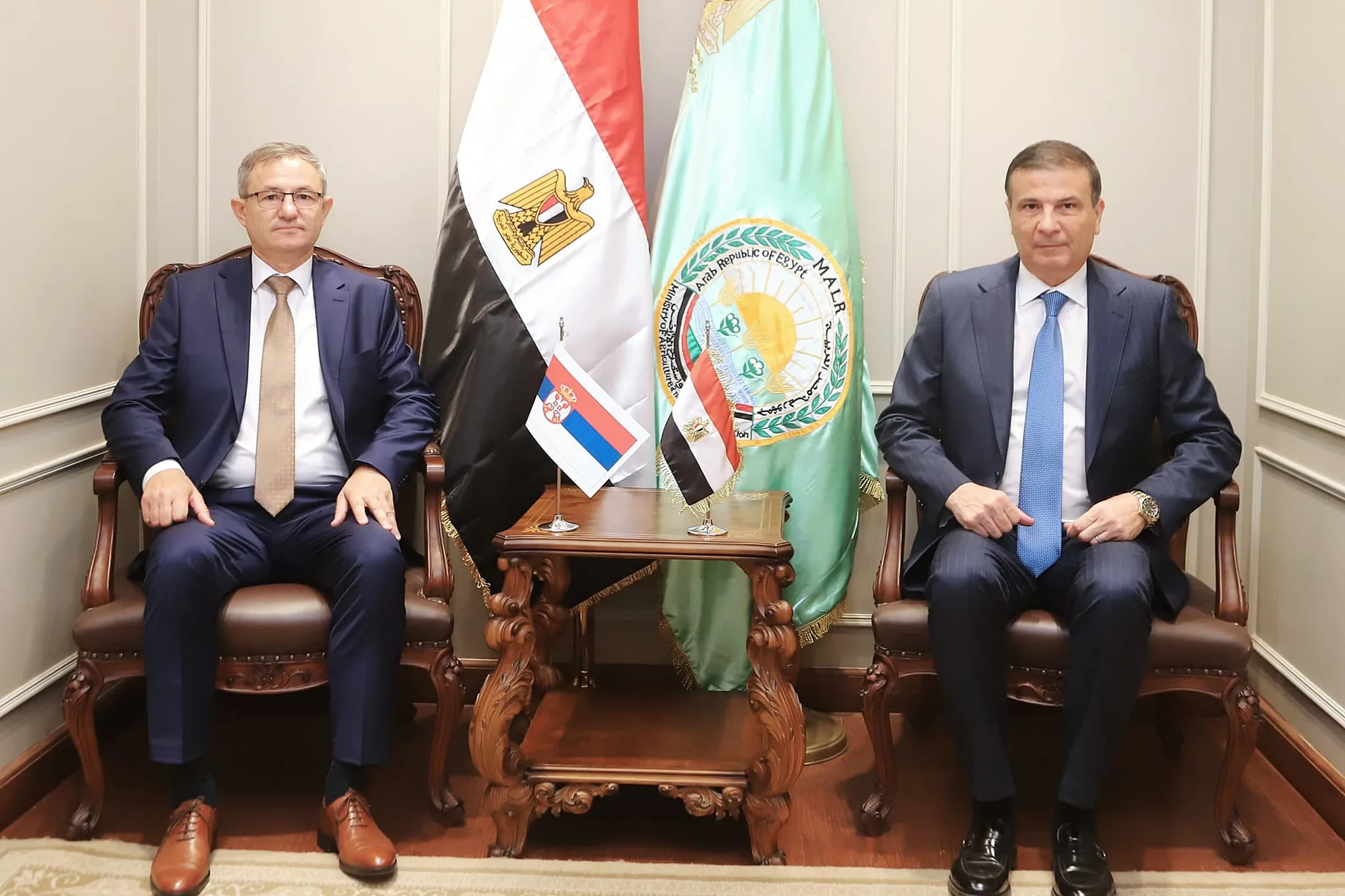 لجنة فنية مشتركة لصربيا ومصر لاستكشاف فرص الاستثمار في القطاع الزراعي بين البلدين لجنة فنية مشتركة لصربيا ومصر لاستكشاف فرص الاستثمار في القطاع الزراعي بين البلدين