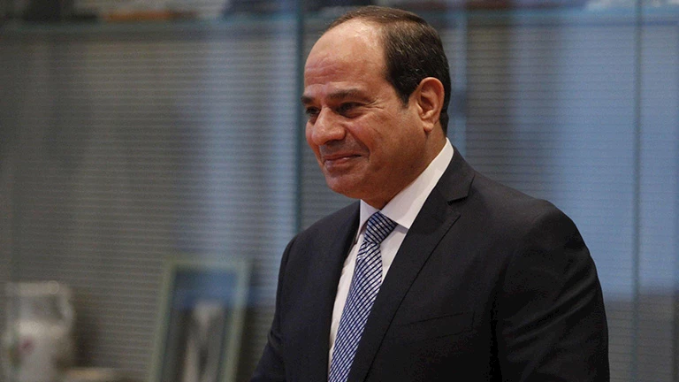 لفتة إنسانية.. الرئيس السيسي يأمر بعلاج إمام تعرض للإصابة أثناء صلاة عيد الأضحى لفتة إنسانية.. الرئيس السيسي يأمر بعلاج إمام تعرض للإصابة أثناء صلاة عيد الأضحى