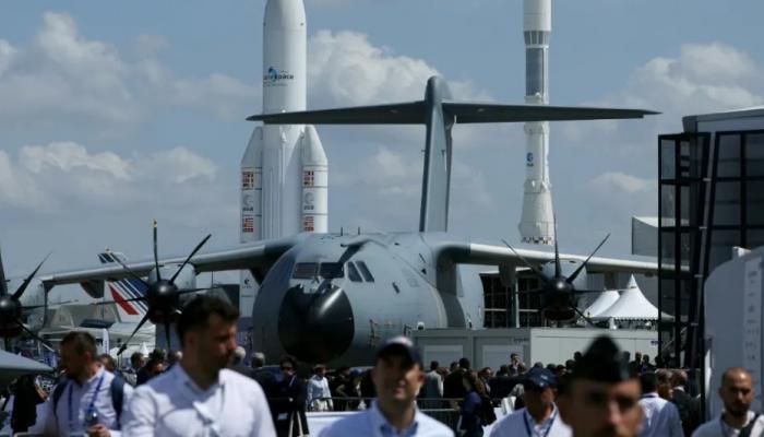 لوبورجيه 2025: صفقات ضخمة في البداية ومخاوف بشأن المشاركة الإسرائيلية لوبورجيه 2025: صفقات ضخمة في البداية ومخاوف بشأن المشاركة الإسرائيلية