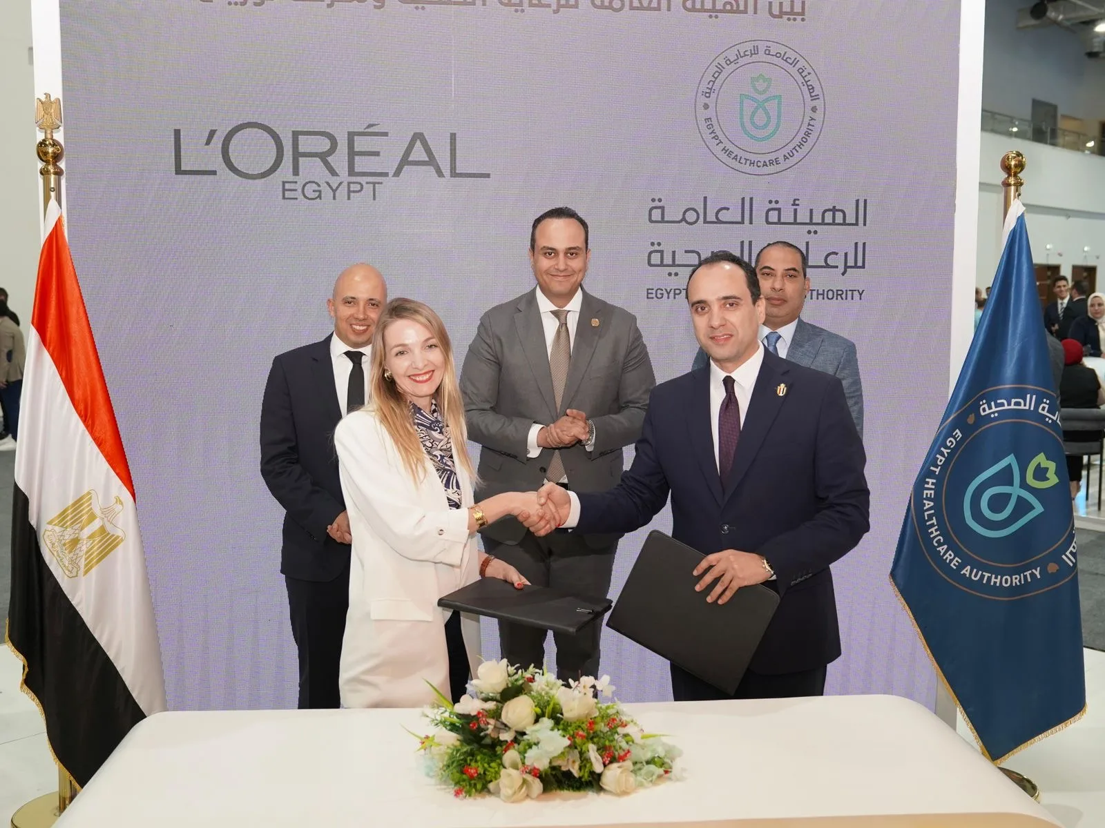 لوريال مصر والهيئة الصحية يبرمان اتفاقية استراتيجية لتحسين خدمات العناية بالجلد لوريال مصر والهيئة الصحية يبرمان اتفاقية استراتيجية لتحسين خدمات العناية بالجلد