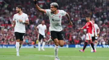 لويس دياز يعبّر عن رغبته في الانضمام إلى برشلونة وترك ليفربول