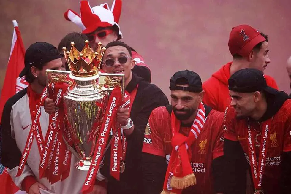 لويس دياز يوضح موقفه بشأن الانتقال إلى الدوري السعودي لويس دياز يوضح موقفه بشأن الانتقال إلى الدوري السعودي