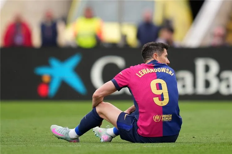 ليفاندوفسكي يحدد أفضل مباراة كلاسيكو لهذا الموسم مع برشلونة ويشدد: التعويض سيكون صعبًا. ليفاندوفسكي يحدد أفضل مباراة كلاسيكو لهذا الموسم مع برشلونة ويشدد: التعويض سيكون صعبًا.