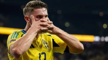 ليفربول يتنافس مع أندية البريميرليج الكبرى على ضم نجم السويد لتعزيز خط الهجوم