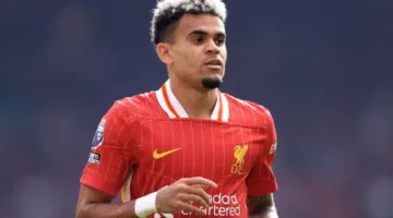 ليفربول يتيح بيع دياز تمهيدًا لتمويل صفقة فيرتز الكبيرة