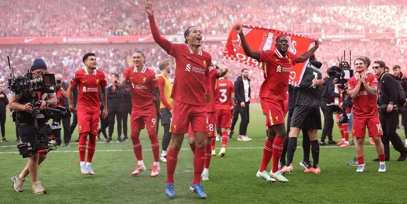 ليفربول يفتتح مشواره في الدفاع عن لقب الدوري الإنجليزي الممتاز على ملعبه ضد بورنموث ليفربول يفتتح مشواره في الدفاع عن لقب الدوري الإنجليزي الممتاز على ملعبه ضد بورنموث