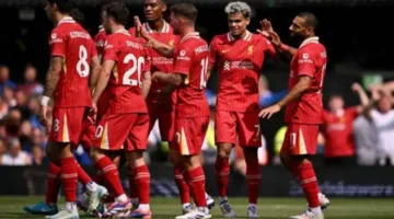 ليفربول يواجه خطر فقدان لاعبيه البارزين.. تنافس أوروبي على روبرتسون وكييزا
