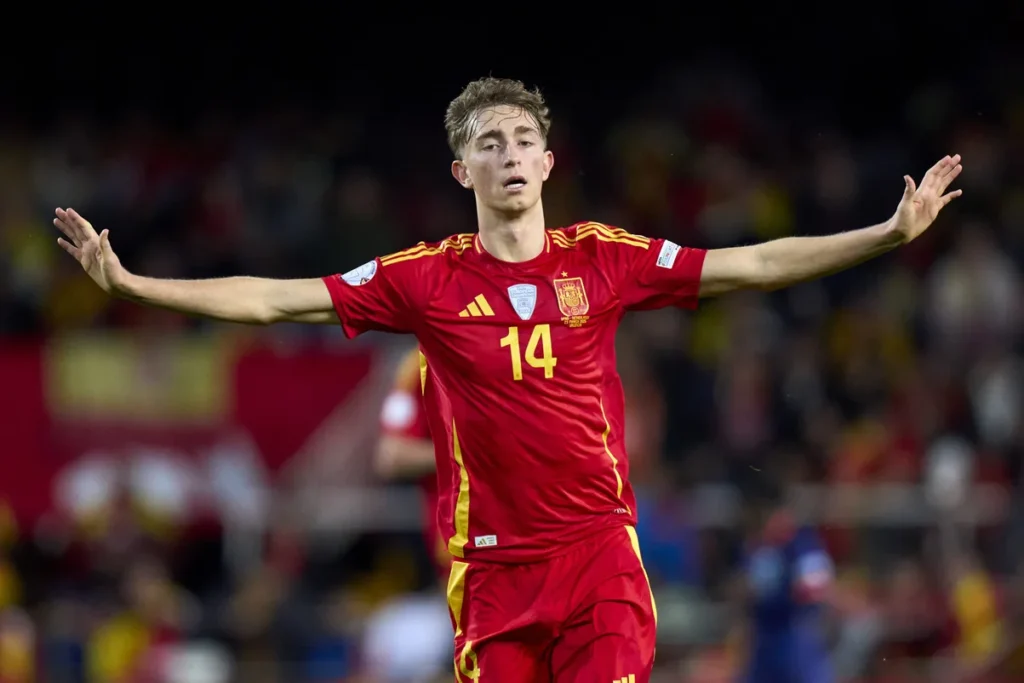 مؤتمر الإعلان عن انتقال دين هويسين إلى ريال مدريد – تغطية مباشرة مؤتمر الإعلان عن انتقال دين هويسين إلى ريال مدريد – تغطية مباشرة